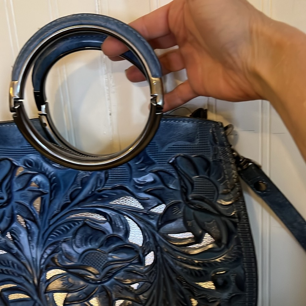 NWT Patricia Nash blue leather cut out tooling satchel shoulder bag - Picture 3 of 9